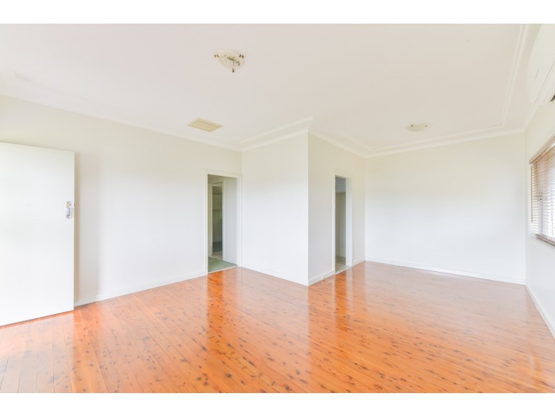 40 Oak Street, Tamworth NSW 2340