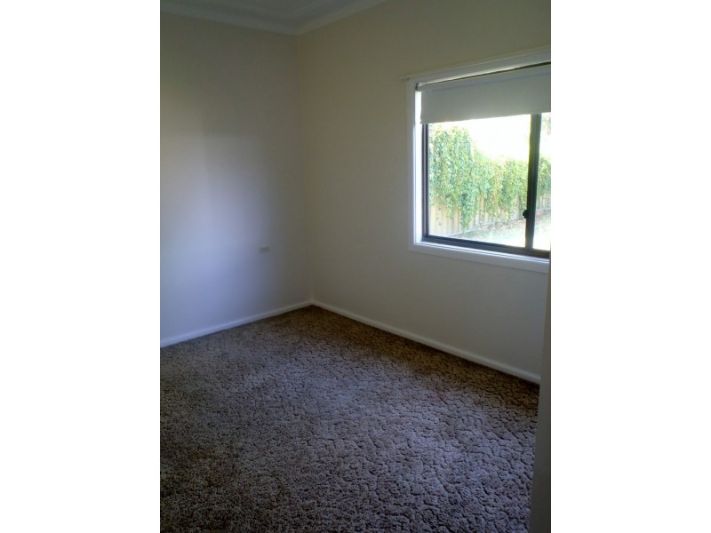 4 Croydon Avenue, Tamworth NSW 2340