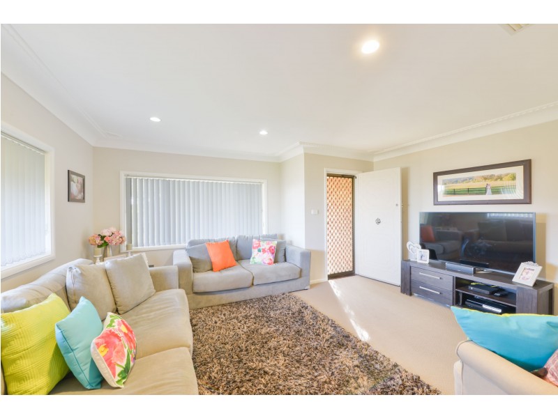 15 Chelmsford Street, Tamworth NSW 2340