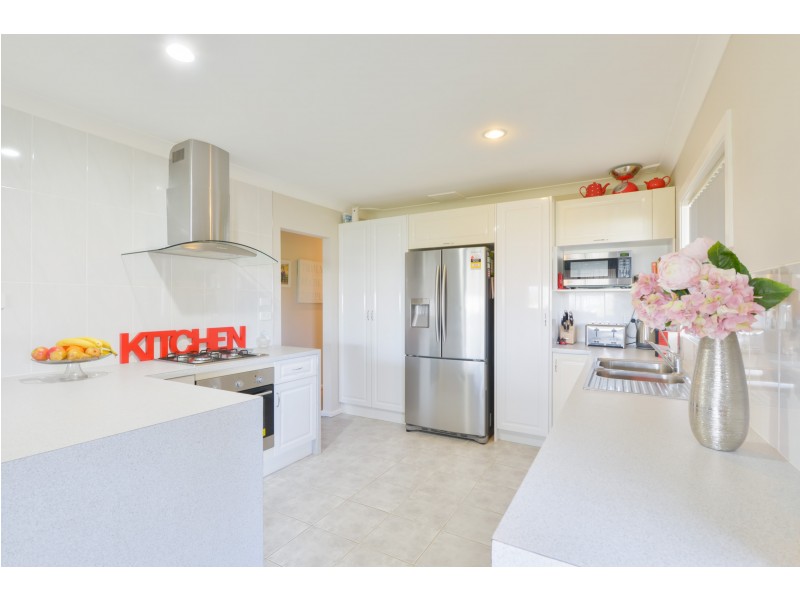 15 Chelmsford Street, Tamworth NSW 2340