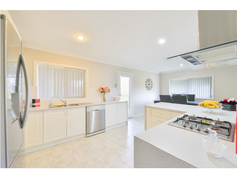 15 Chelmsford Street, Tamworth NSW 2340