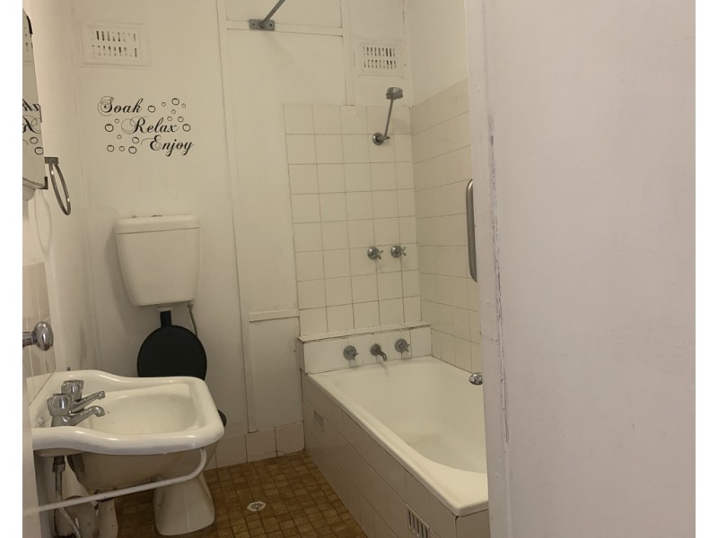 9 Edith Street, Tamworth NSW 2340