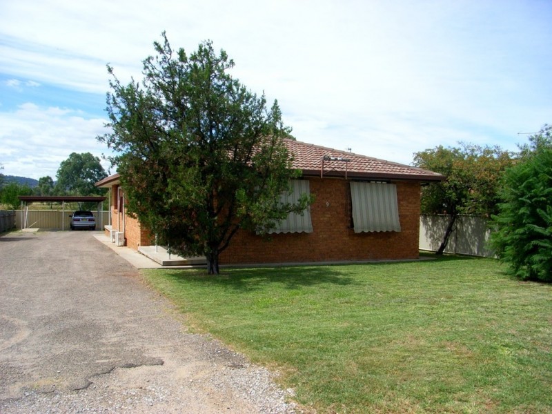 1/9 Karwin Street, Tamworth NSW 2340