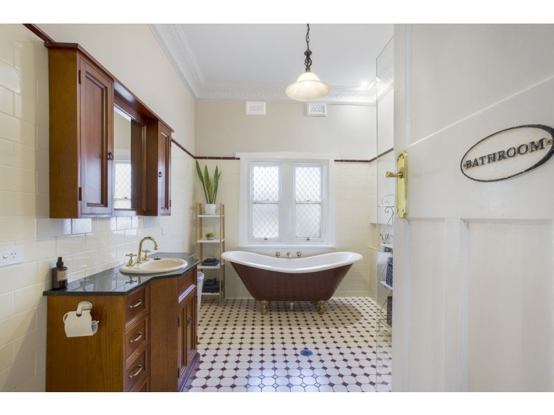 15 – 17 Denne Street, Tamworth NSW 2340