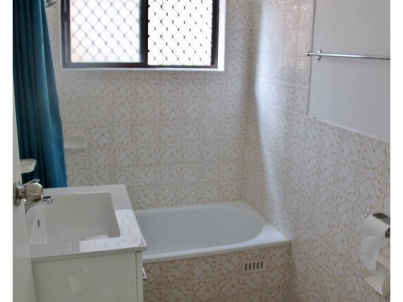 2/7 Church Street, Tamworth NSW 2340