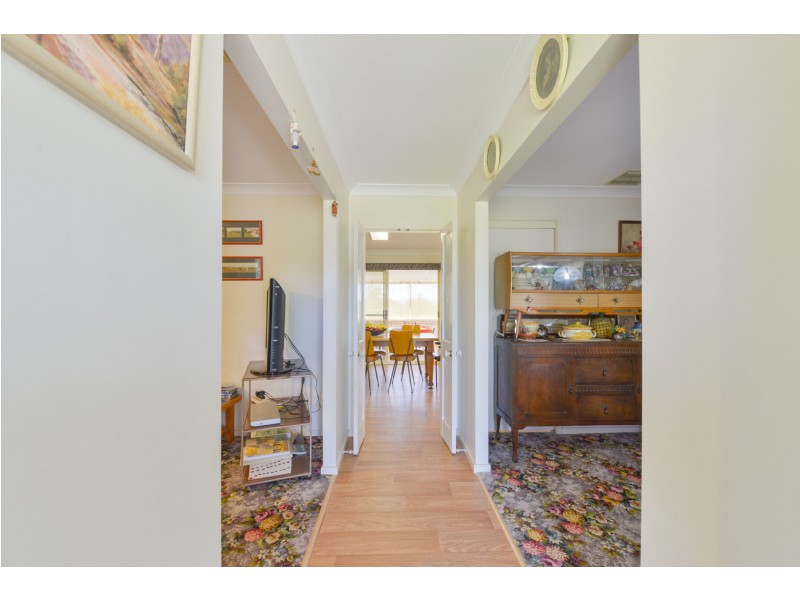 15 Hartmann Drive, Tamworth NSW 2340