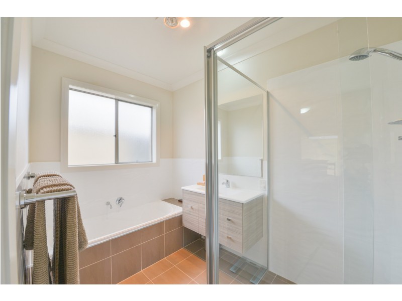 13 Wagtail Close, Tamworth NSW 2340