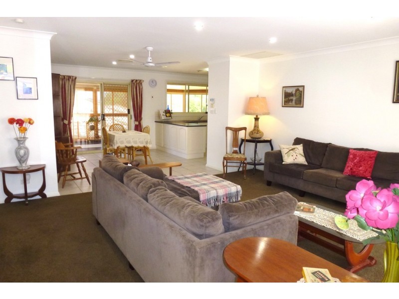 18 Ventnor Drive, Tamworth NSW 2340