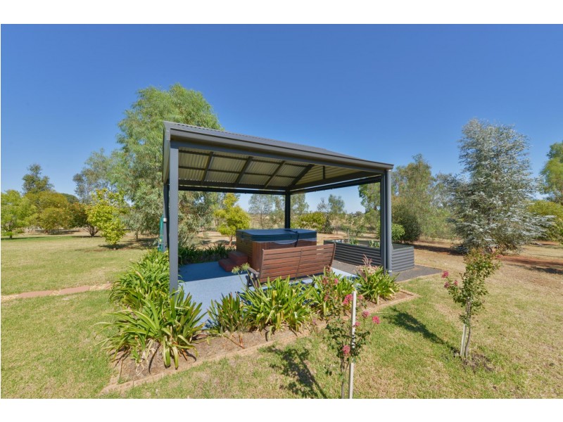 29 Sequoia Drive, Tamworth NSW 2340