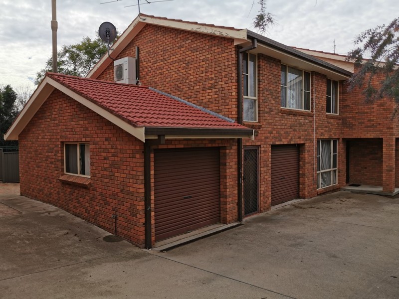 4/82 Crown Street, Tamworth NSW 2340