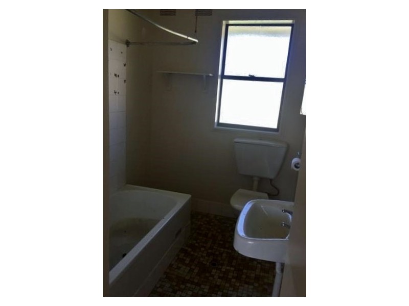 37 Cole Road, Tamworth NSW 2340