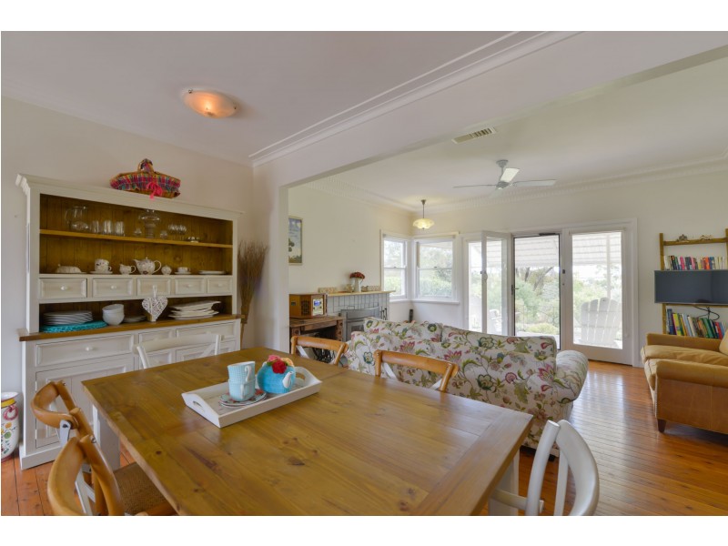 8 Panorama Road, Calala NSW 2340