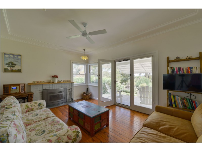 8 Panorama Road, Calala NSW 2340