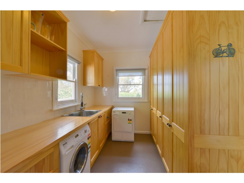 8 Panorama Road, Calala NSW 2340