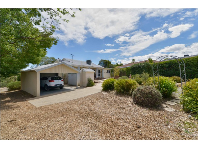 8 Panorama Road, Calala NSW 2340