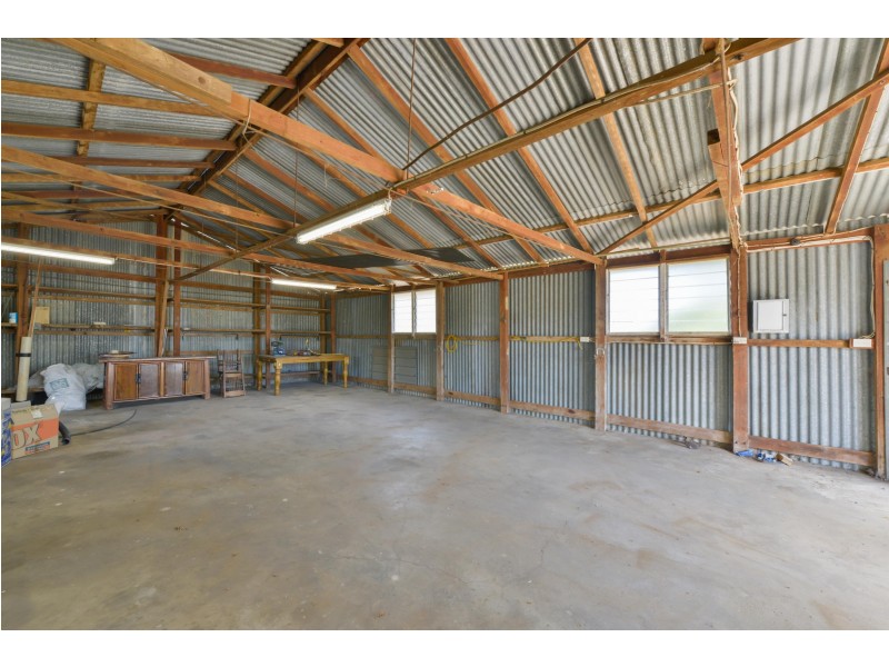 8 Panorama Road, Calala NSW 2340