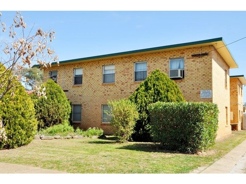 1/15 Diane Street, Tamworth NSW 2340
