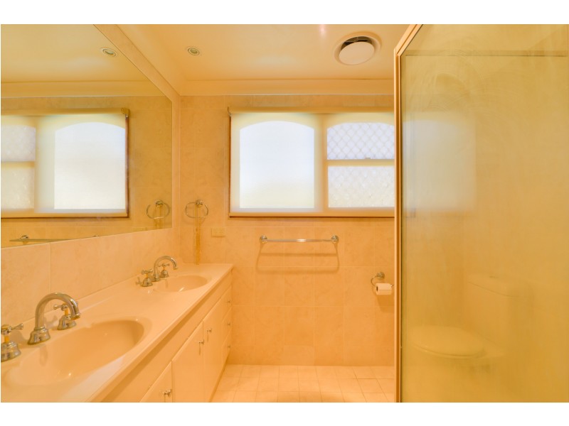 4 Amaroo Road, Tamworth NSW 2340