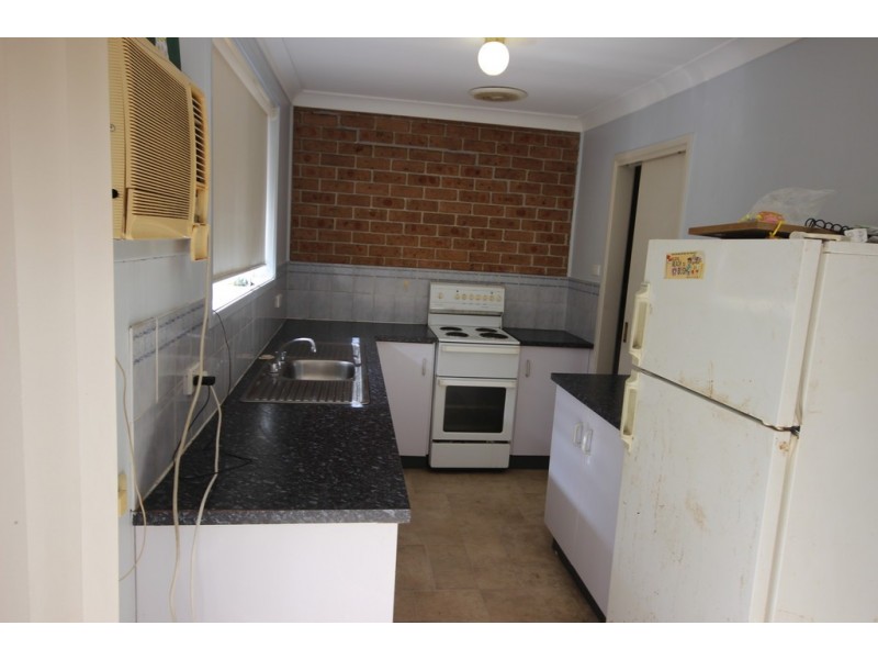 1 and 2/24 Nancy Street, Tamworth NSW 2340