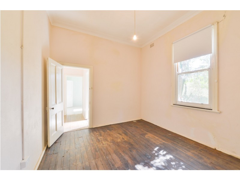 160 and 160A North Street, Tamworth NSW 2340