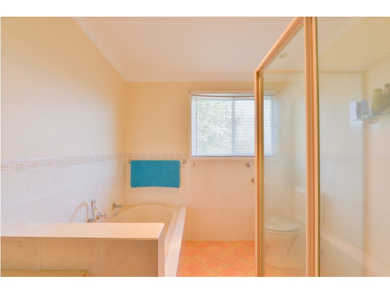 27 Peel Street, Tamworth NSW 2340