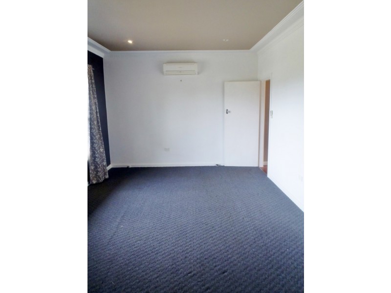 2 Rosedale Avenue, Tamworth NSW 2340