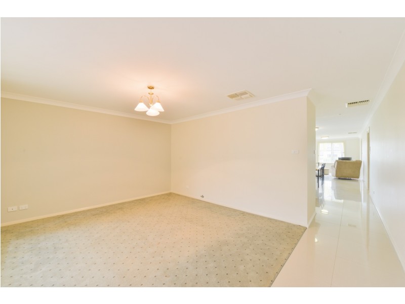 23 The Retreat, Tamworth NSW 2340