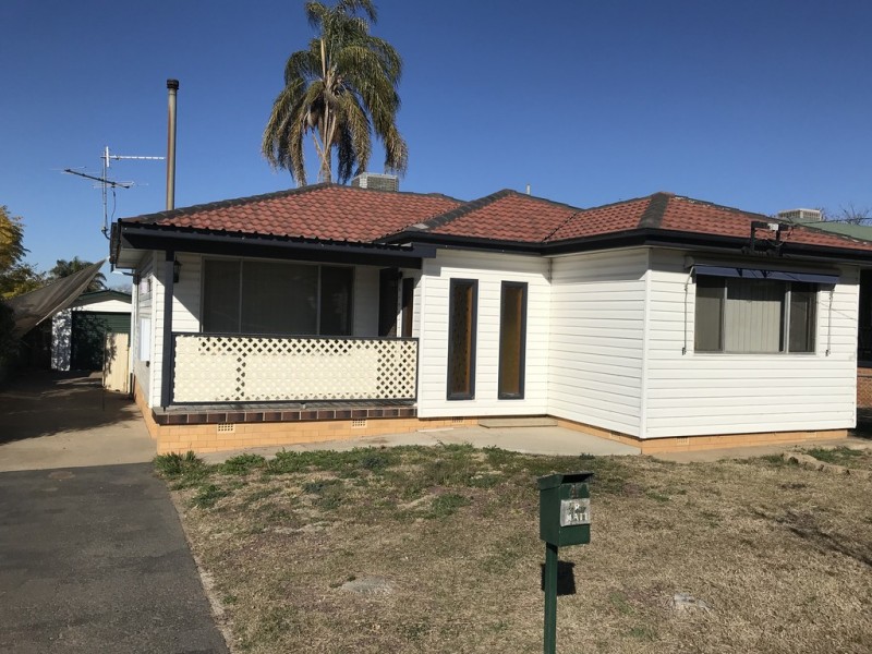 4 Ridge Street, Tamworth NSW 2340