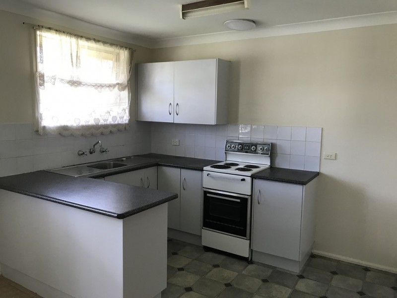 8/2 Edward Street, Tamworth NSW 2340