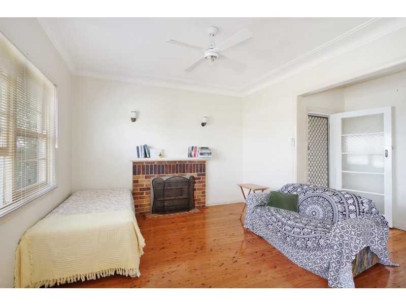 10 Lancaster Avenue, Tamworth NSW 2340