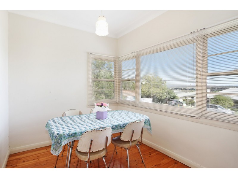 10 Lancaster Avenue, Tamworth NSW 2340