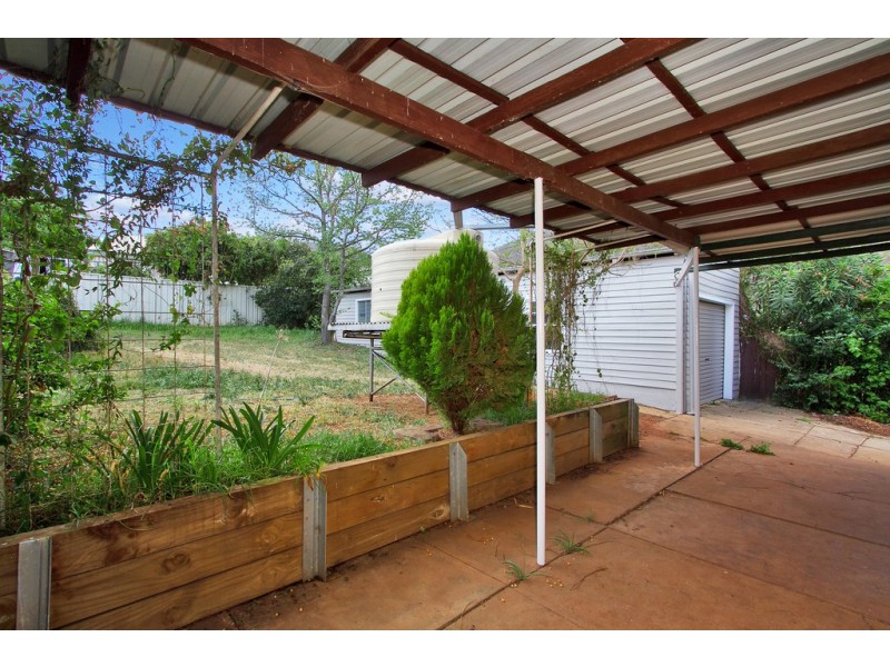 10 Lancaster Avenue, Tamworth NSW 2340