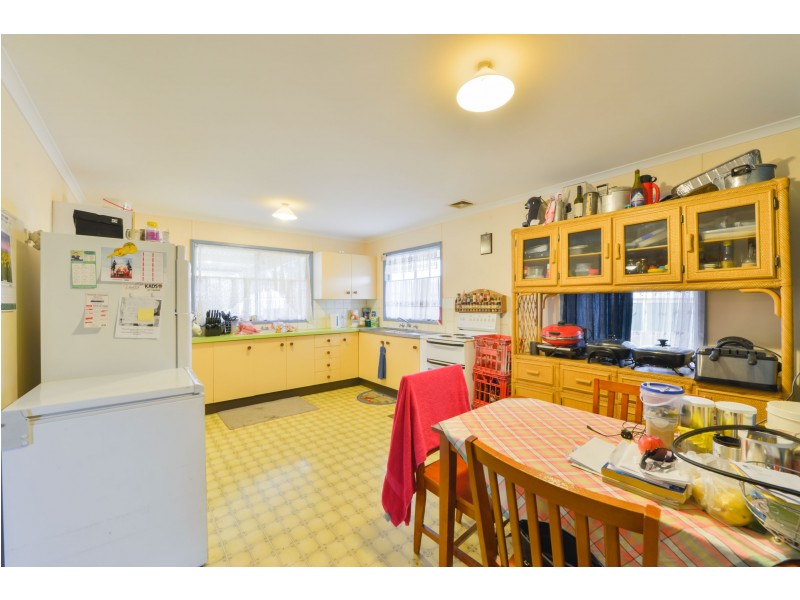 20 Evans Street, Westdale NSW 2340