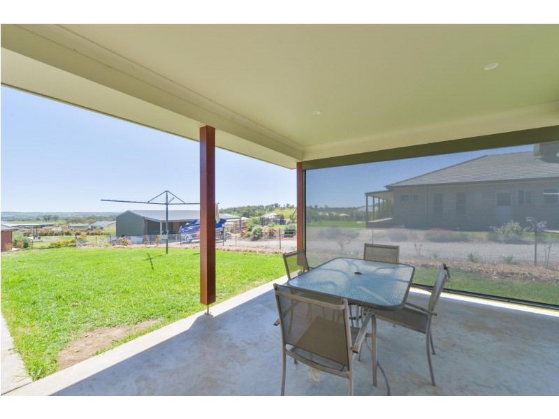 2 Stringybark Road, Tamworth NSW 2340