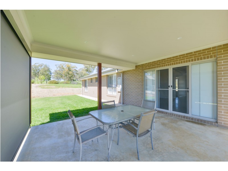 2 Stringybark Road, Tamworth NSW 2340