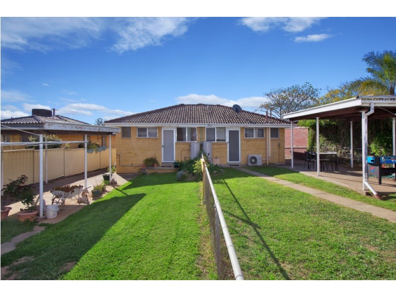 2/5 Yarmouth Parade, Tamworth NSW 2340