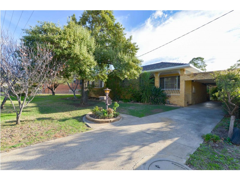 18 Murrawai Street, Tamworth NSW 2340