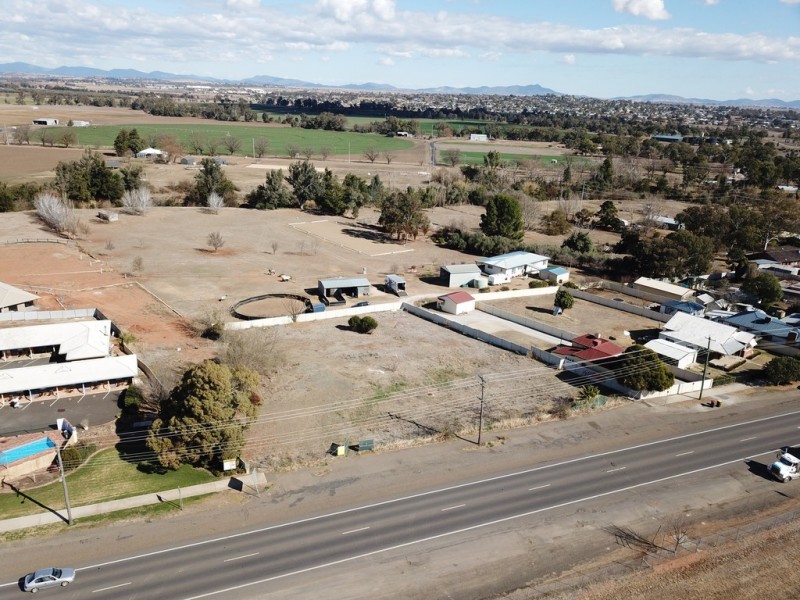 373 – 375 Armidale Road, Tamworth NSW 2340