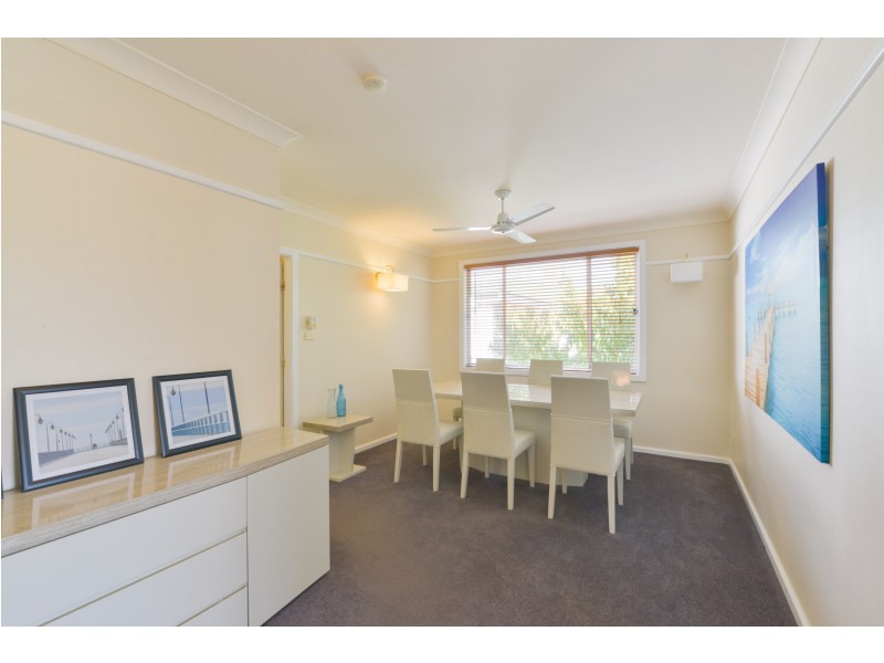 27 Peel Street, Tamworth NSW 2340