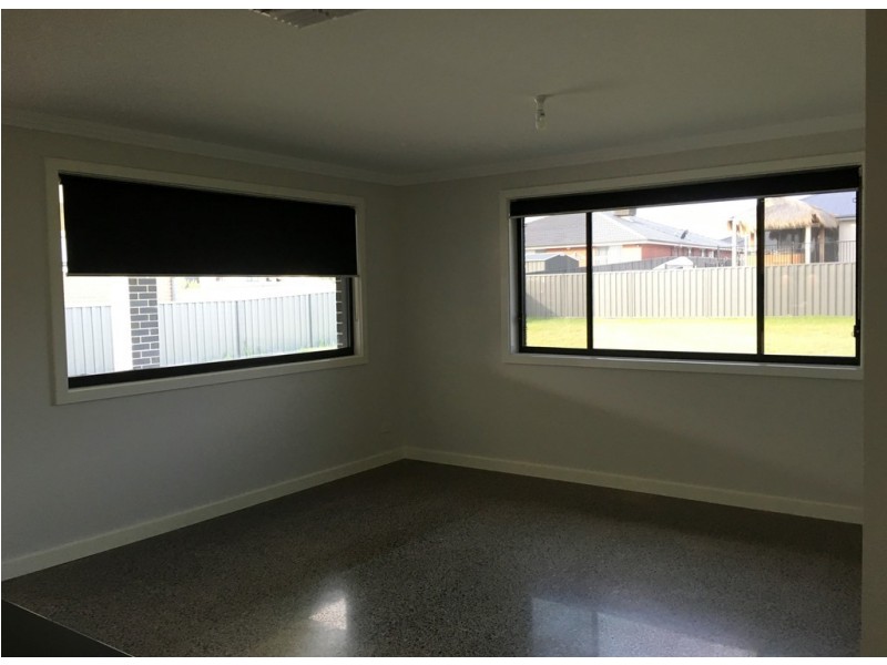 9 Semillon Drive, Tamworth NSW 2340