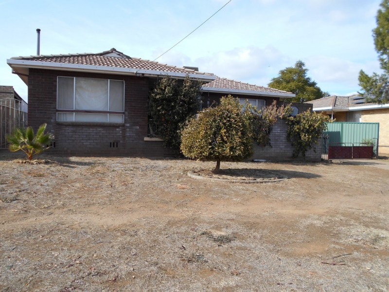 18 Mack Street, Tamworth NSW 2340