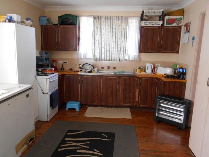 18 Mack Street, Tamworth NSW 2340