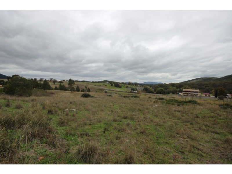 10 Railway Street, Currabubula NSW 2342