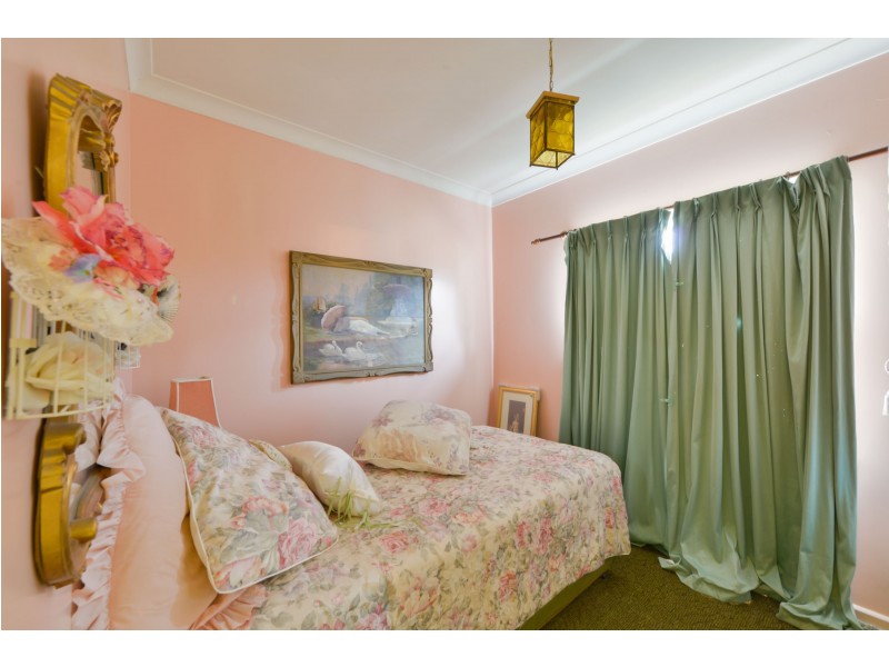 81 Church Street, Tamworth NSW 2340
