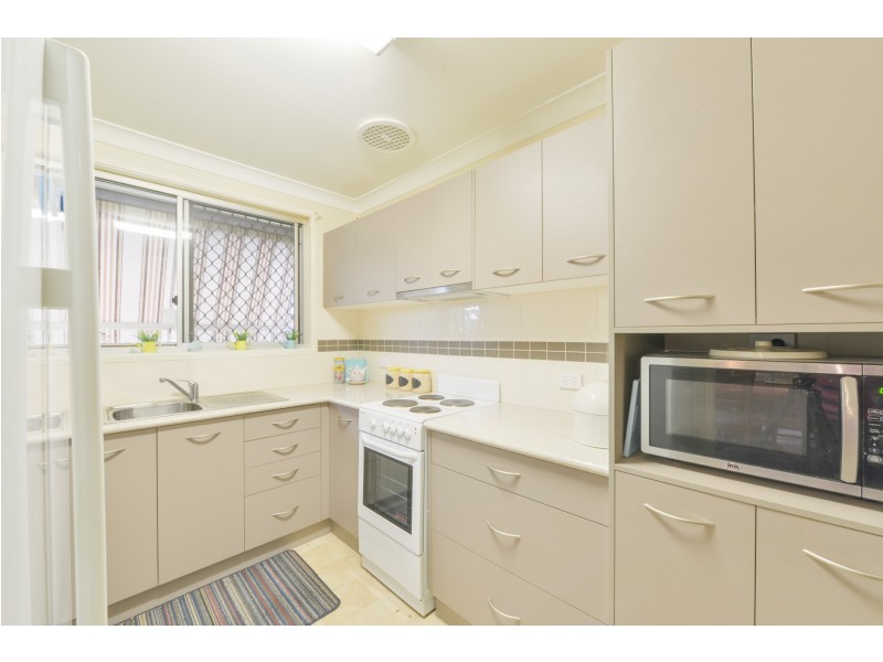 2/35 Susanne Street, Tamworth NSW 2340