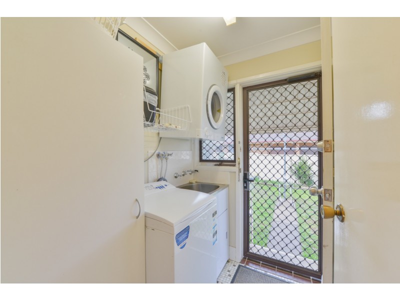 2/35 Susanne Street, Tamworth NSW 2340