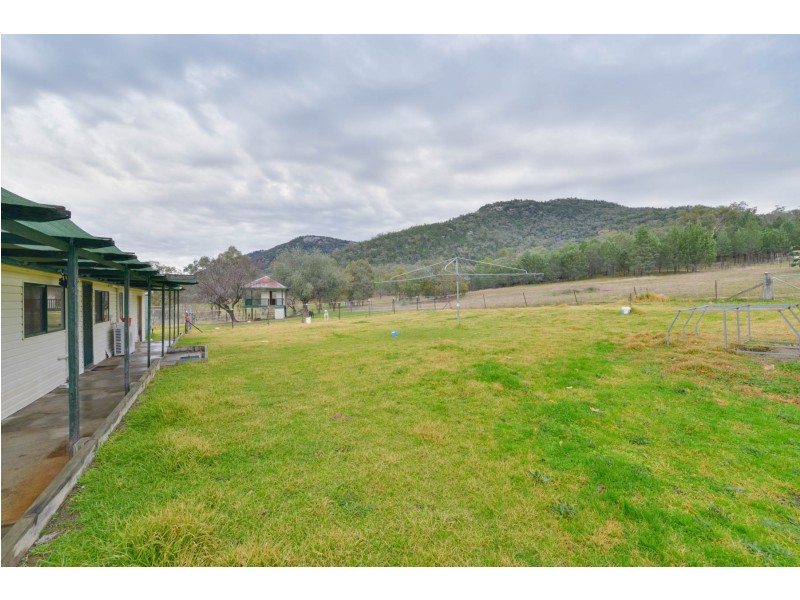 23 Loi Lane, Tamworth NSW 2340