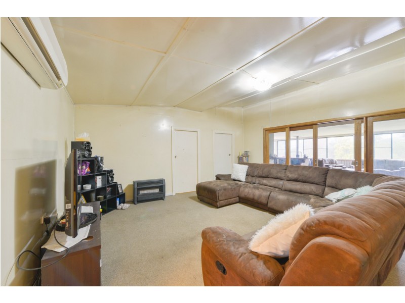 23 Loi Lane, Tamworth NSW 2340