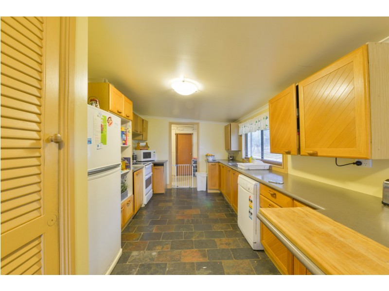 23 Loi Lane, Tamworth NSW 2340