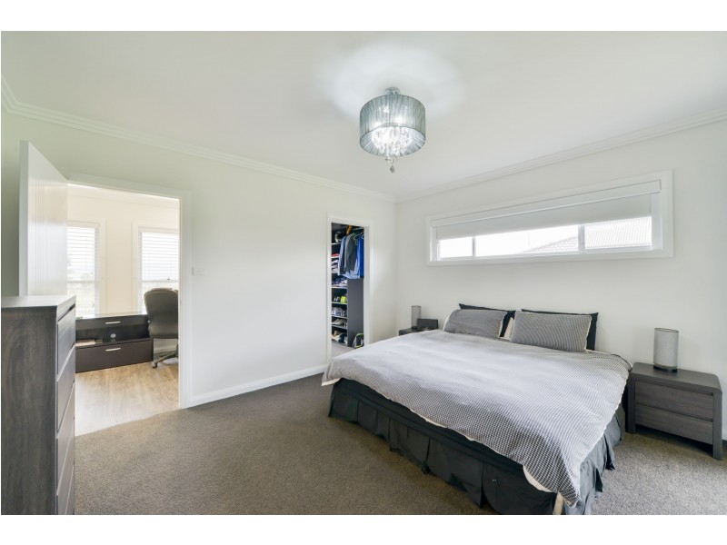 7 Grand Meadows Drive, Tamworth NSW 2340